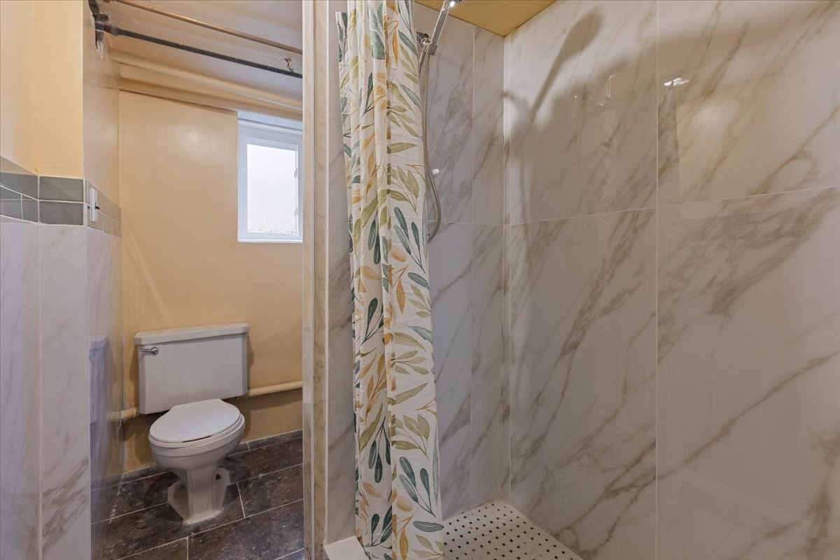 6515 N Maplewood Avenue Property Photo 25