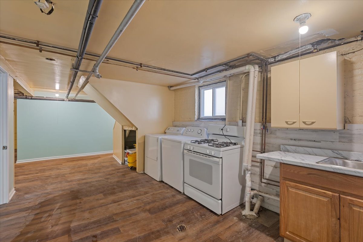 6515 N Maplewood Avenue Property Photo 31