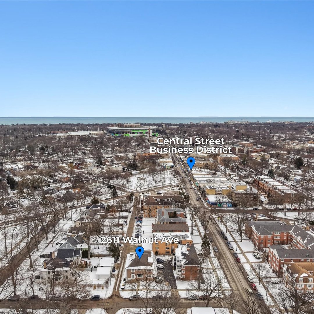 2611 Walnut Avenue Property Photo 33