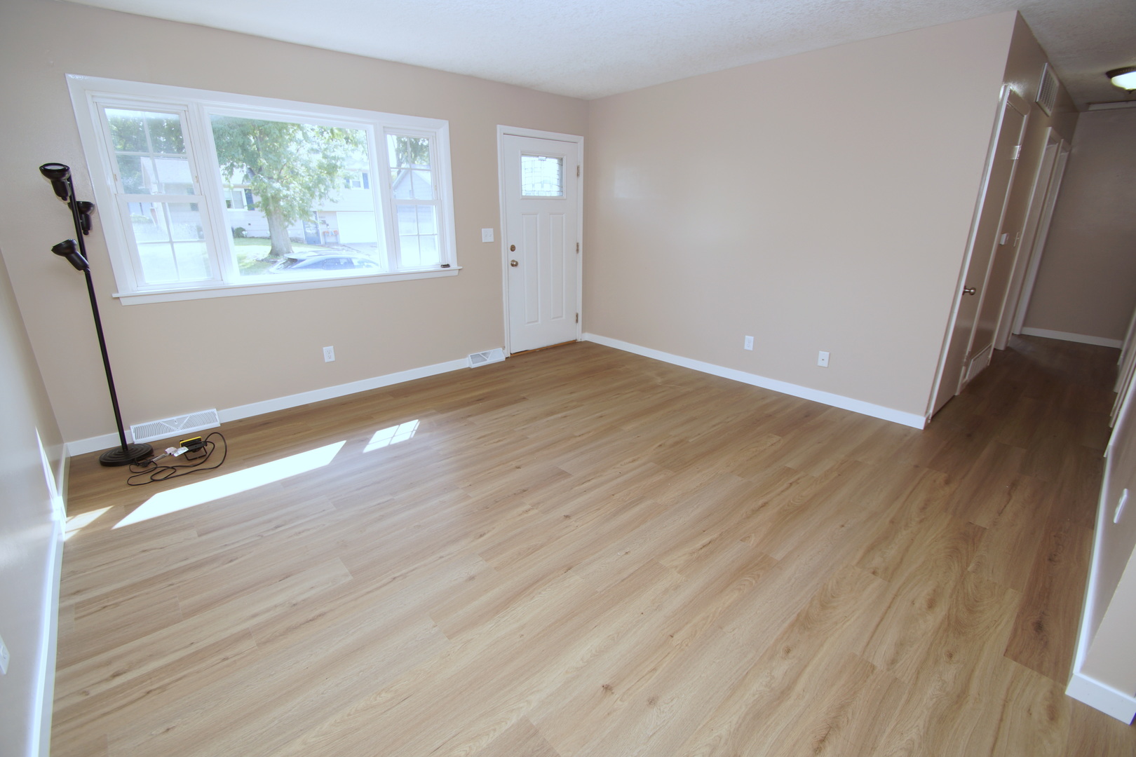 2902 Magnolia Drive Property Photo 2