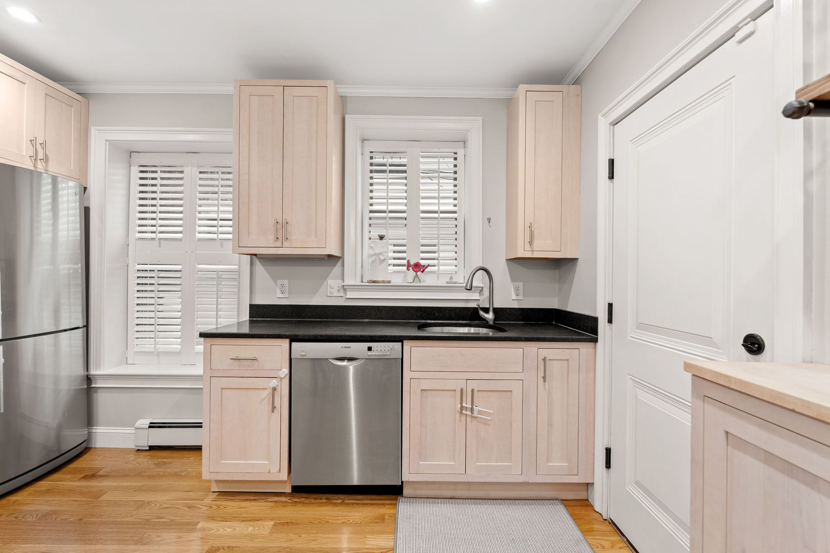 4 Cook Street 1 Property Photo 6