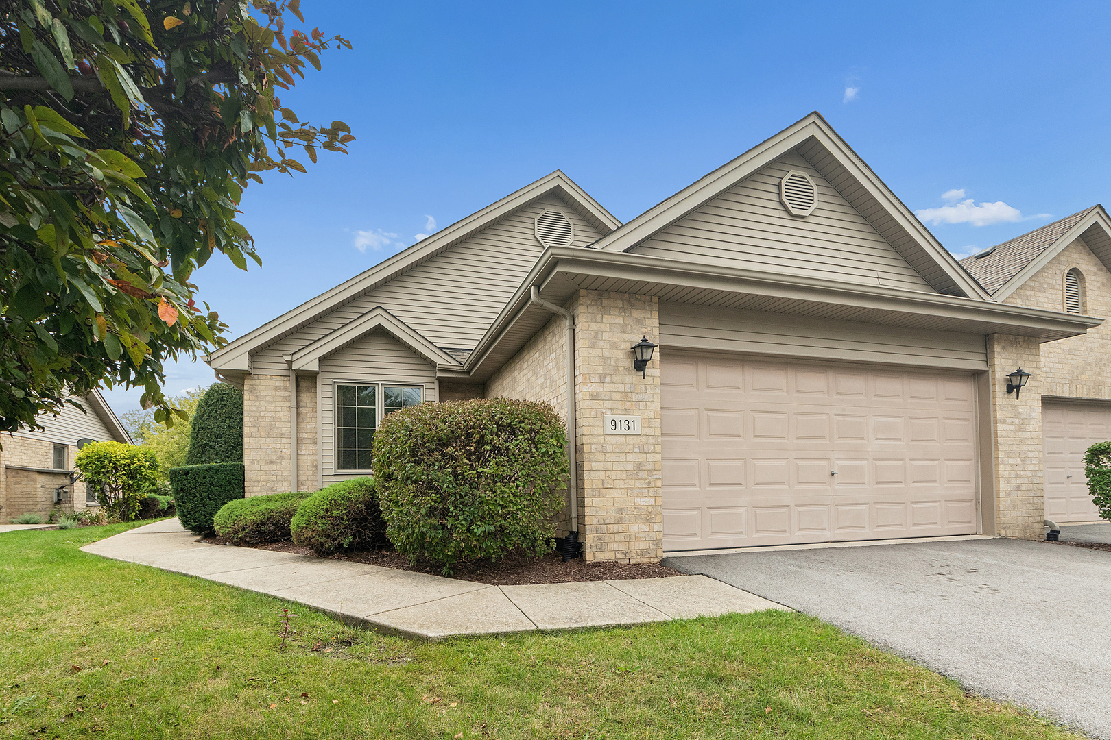 9131 Newcastle Court Property Photo 1