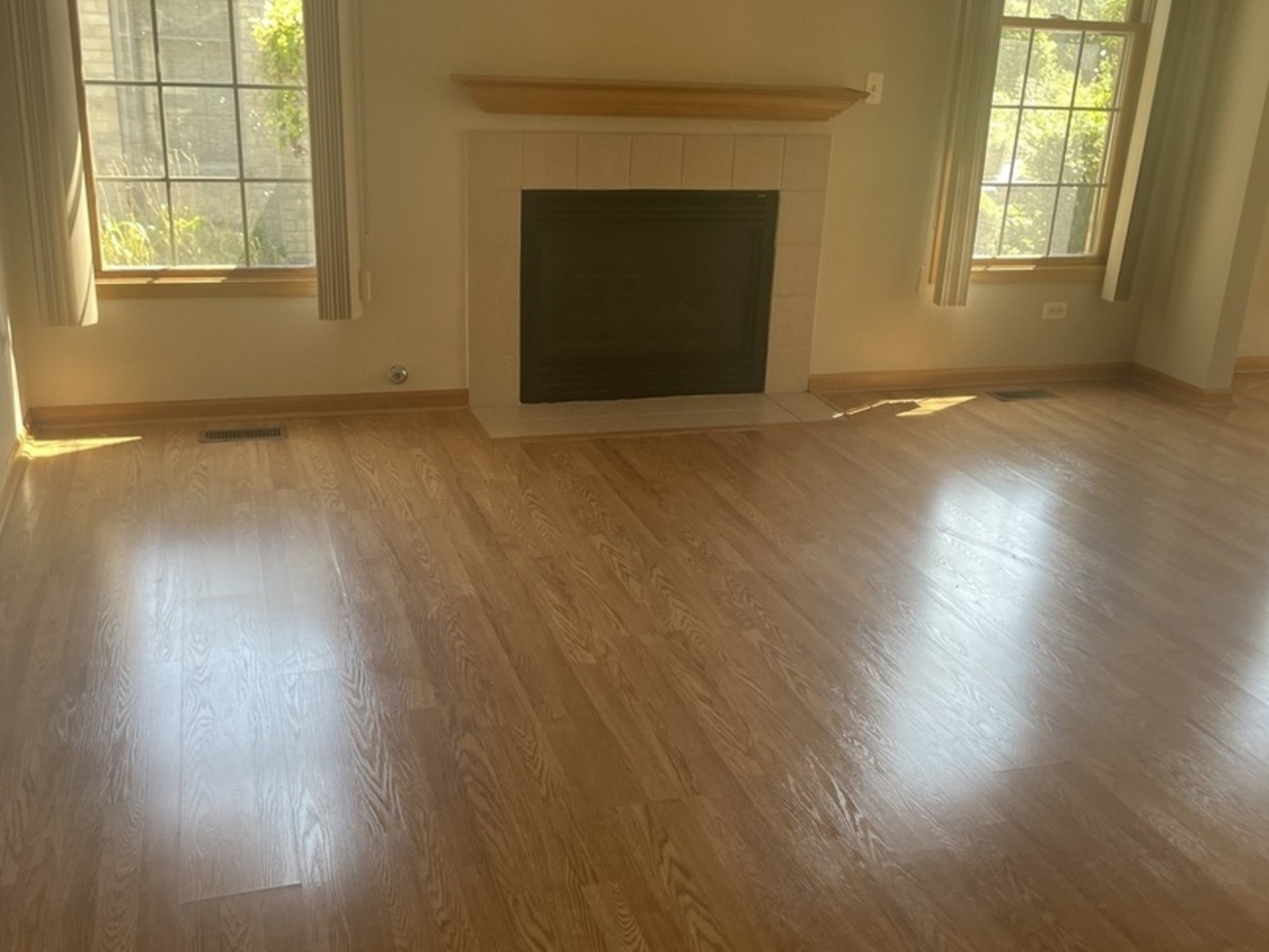 9131 Newcastle Court Property Photo 6