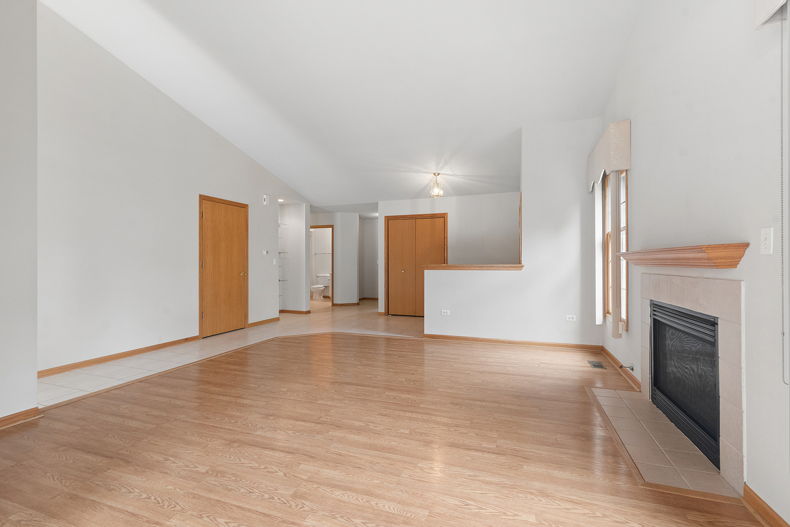 9131 Newcastle Court Property Photo 6