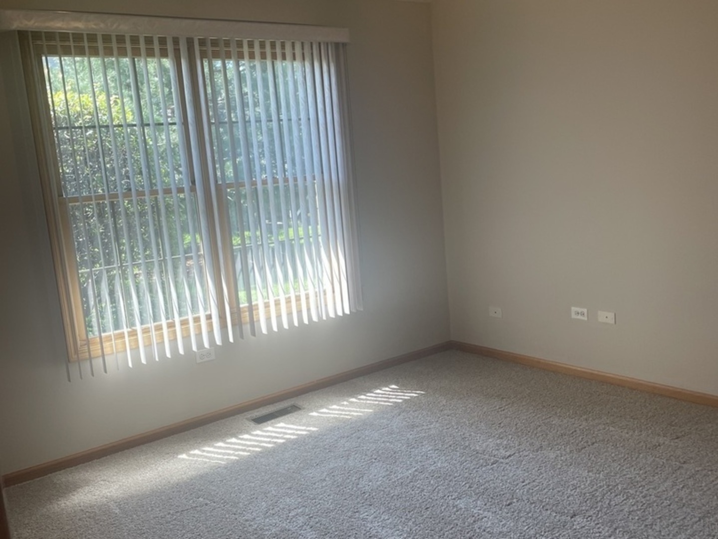 9131 Newcastle Court Property Photo 8