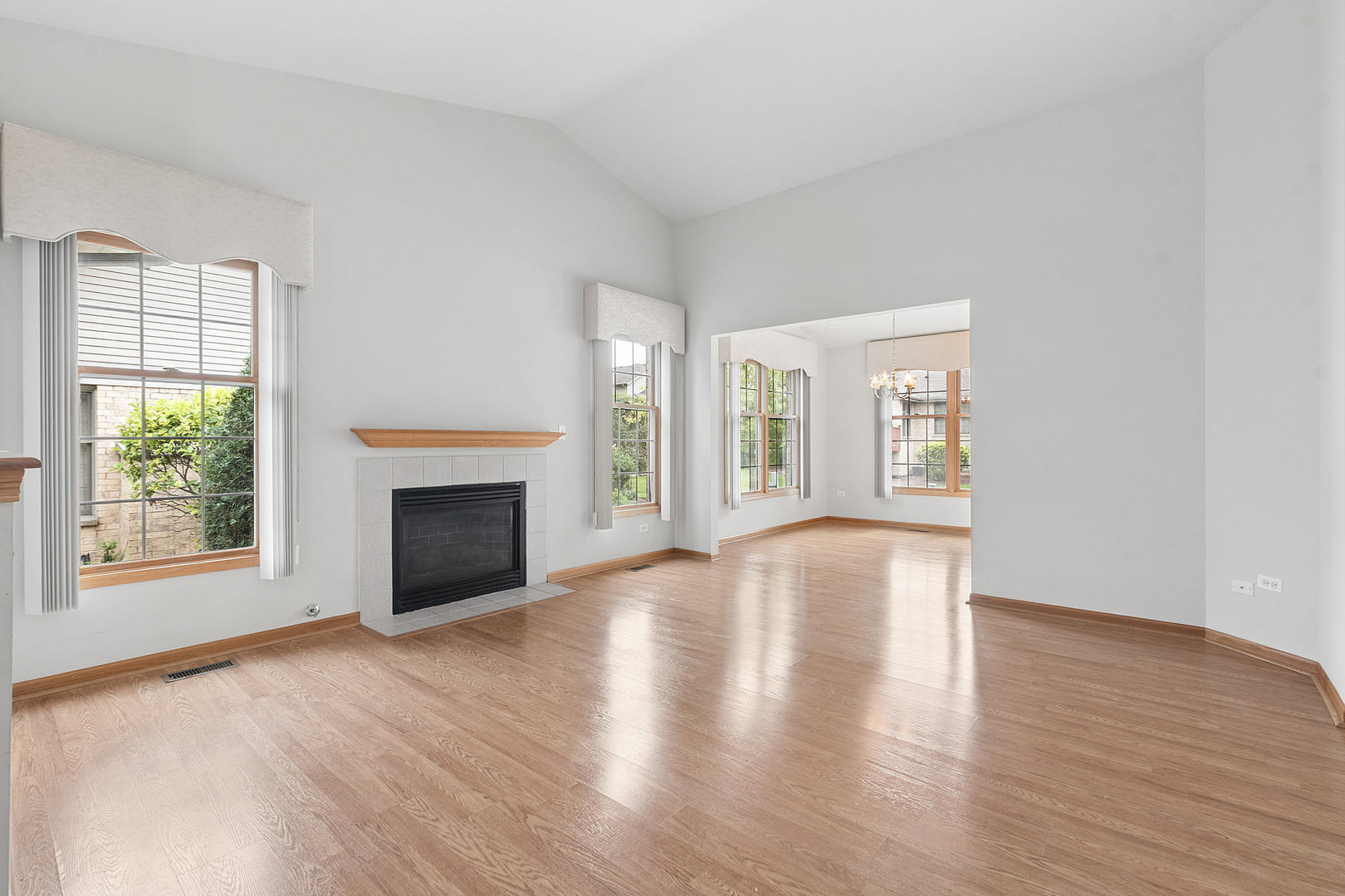 9131 Newcastle Court Property Photo 8