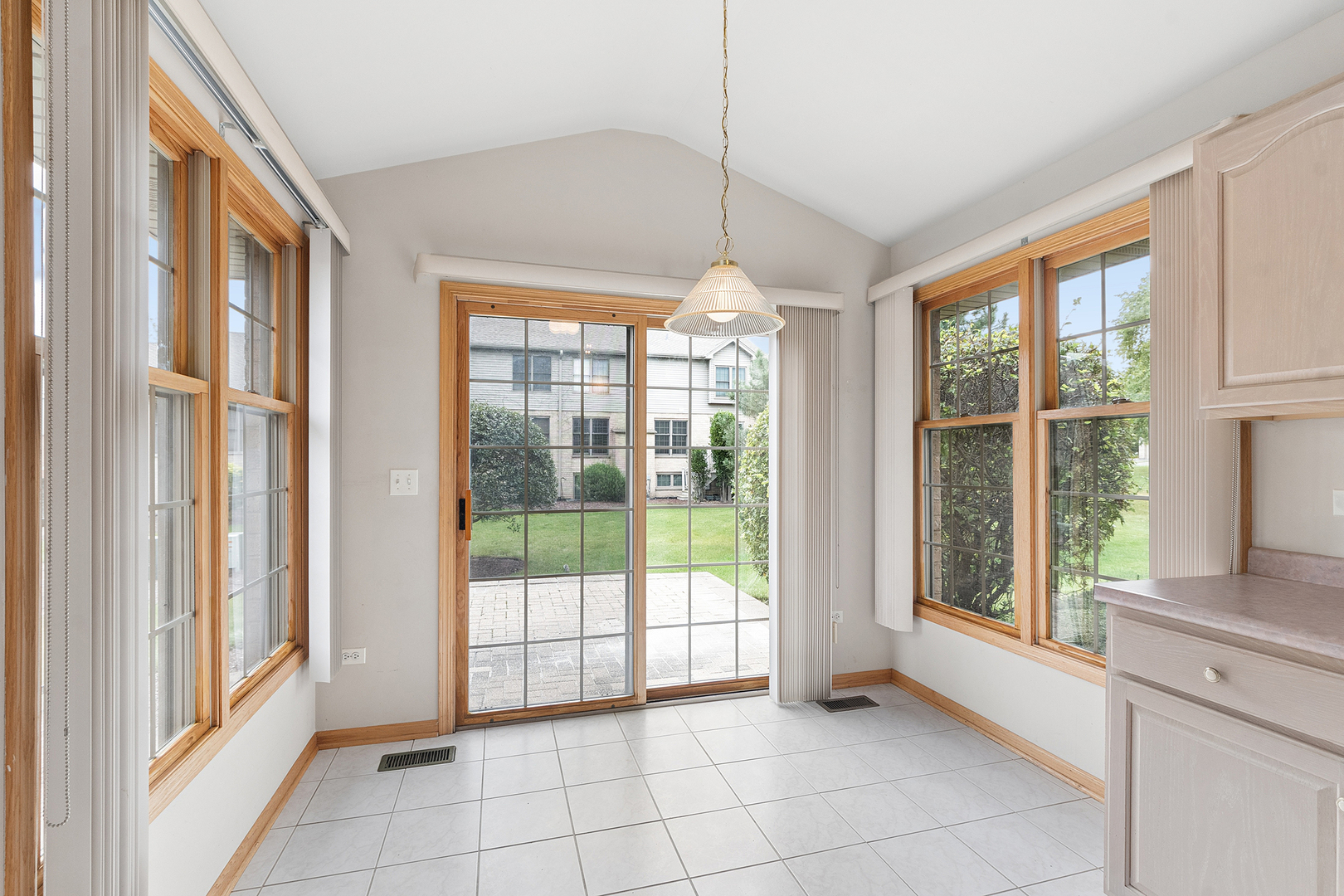 9131 Newcastle Court Property Photo 12