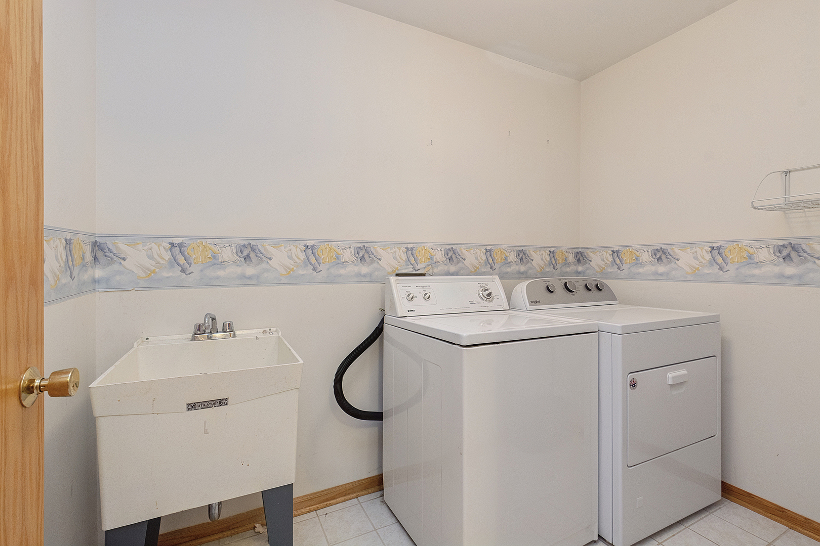 9131 Newcastle Court Property Photo 20
