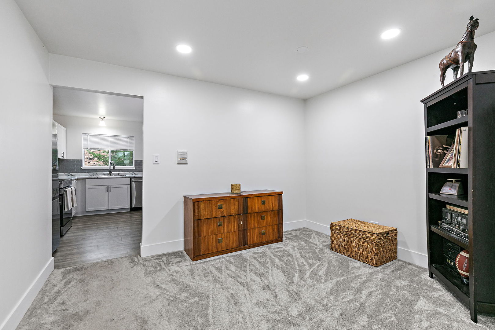 2249 Nichols Road 28d Property Photo 6