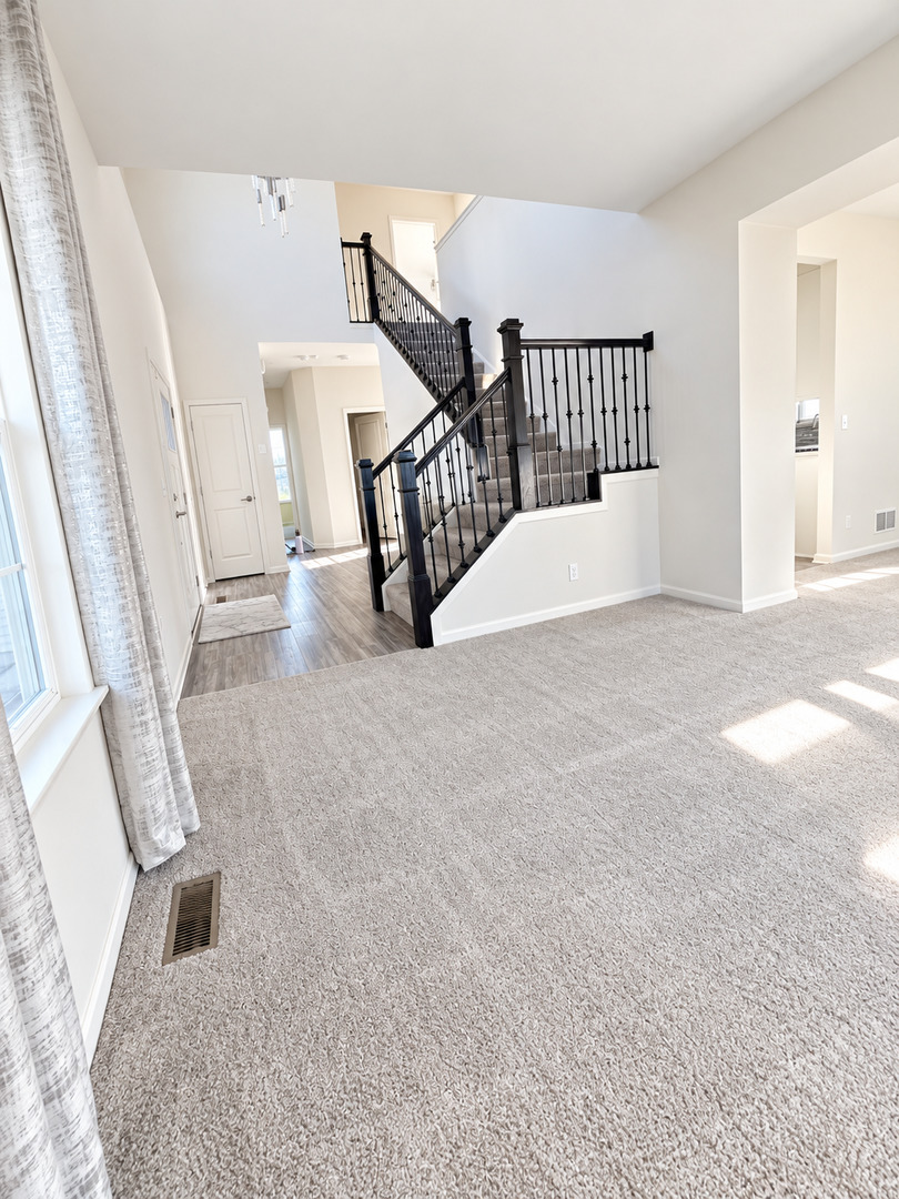 536 Warbler Lane Property Photo 4