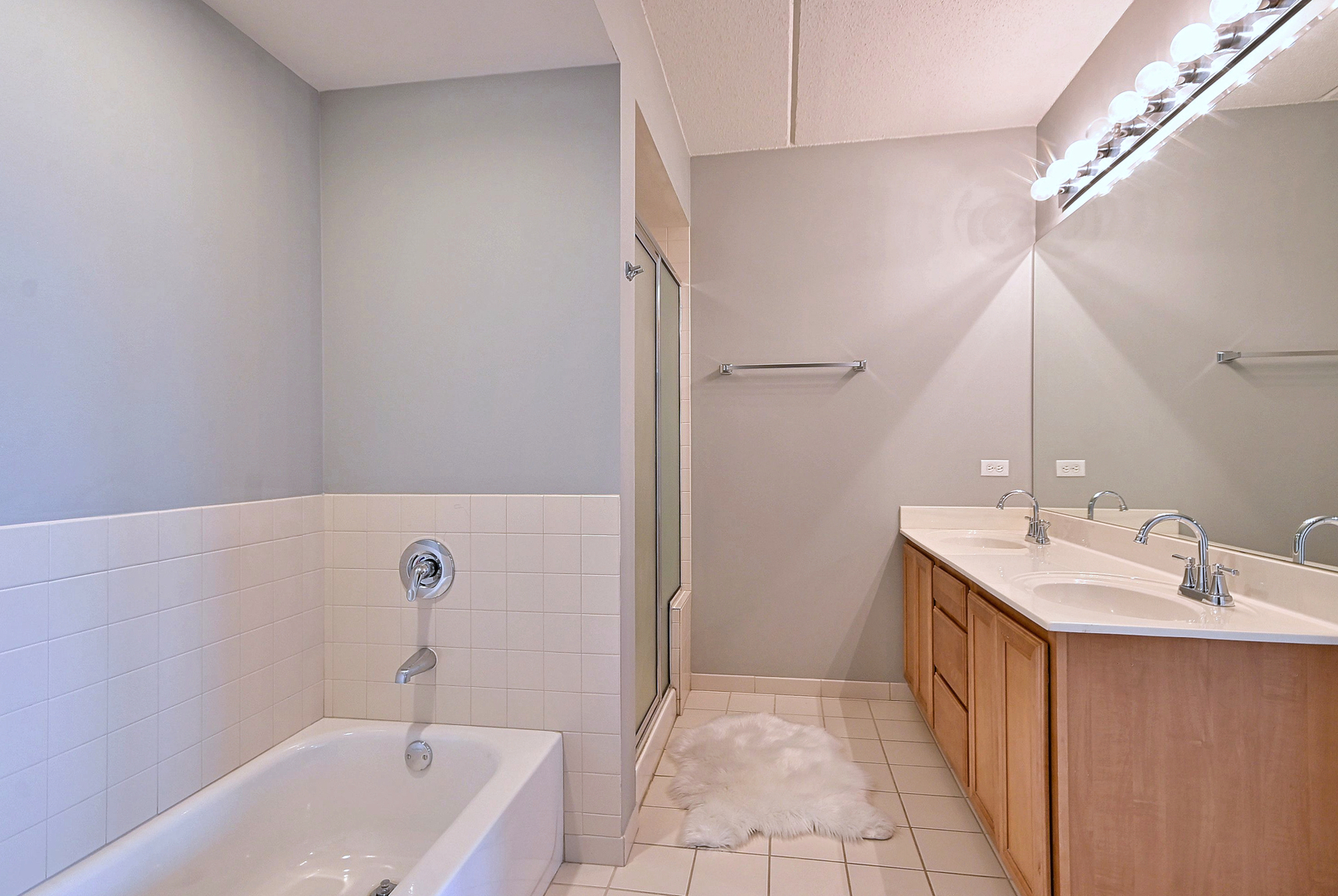 1 N Beacon Place 601 Property Photo 21