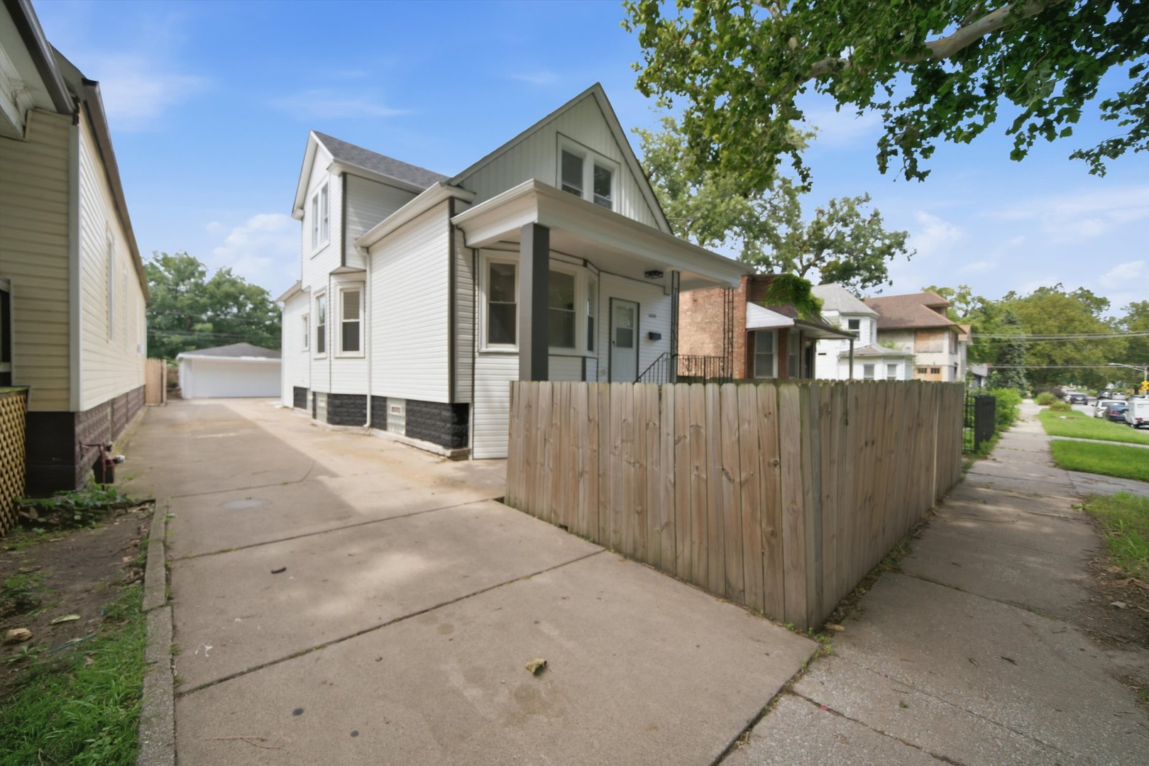 12220 S Normal Avenue Property Photo 2
