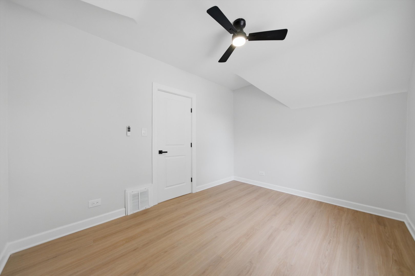 12220 S Normal Avenue Property Photo 19
