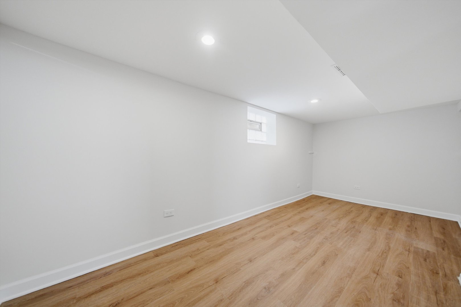 12220 S Normal Avenue Property Photo 32