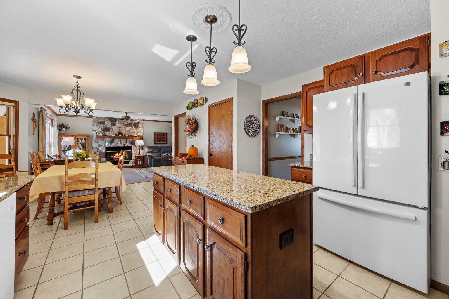 2493 Countryside Lane Property Photo 13