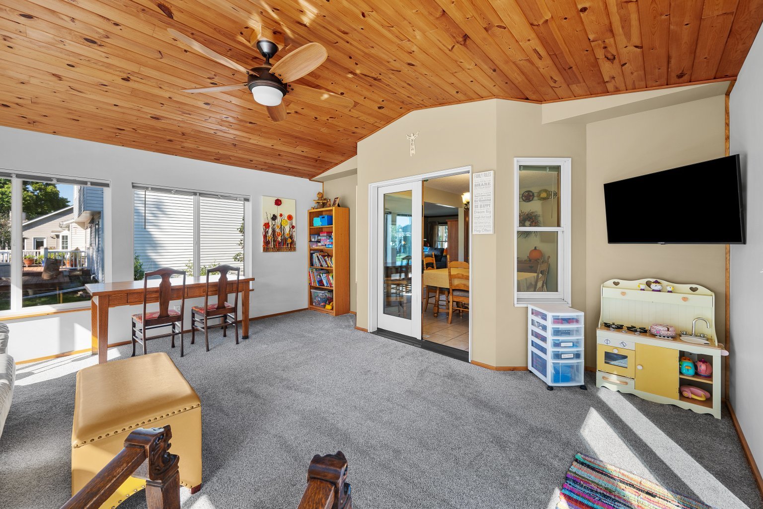 2493 Countryside Lane Property Photo 25