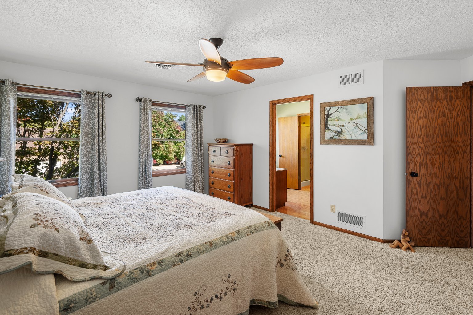 2493 Countryside Lane Property Photo 28