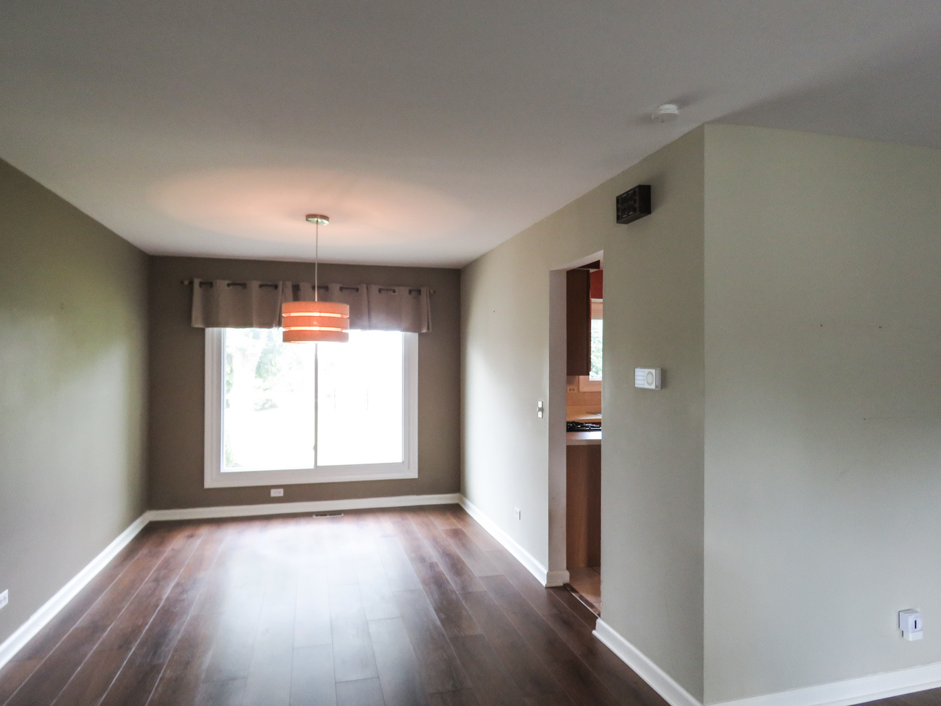 1800 N Newport Road Property Photo 5