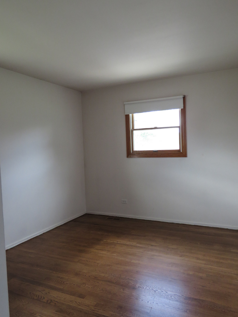1800 N Newport Road Property Photo 8