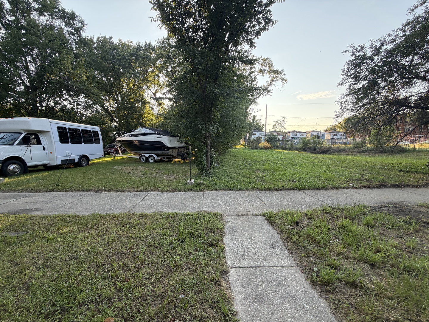 6916 S Throop Street Property Photo 1