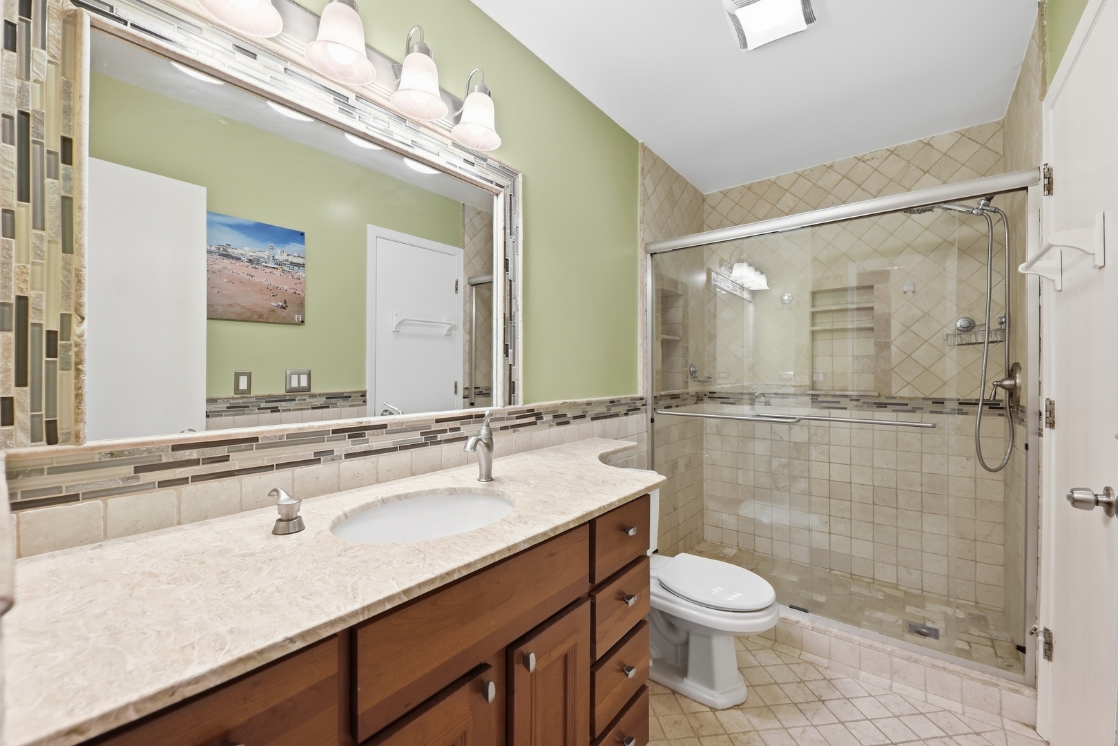 1818 N Sheridan Road Property Photo 17