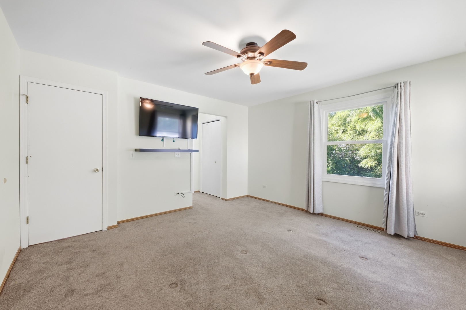 1818 N Sheridan Road Property Photo 20
