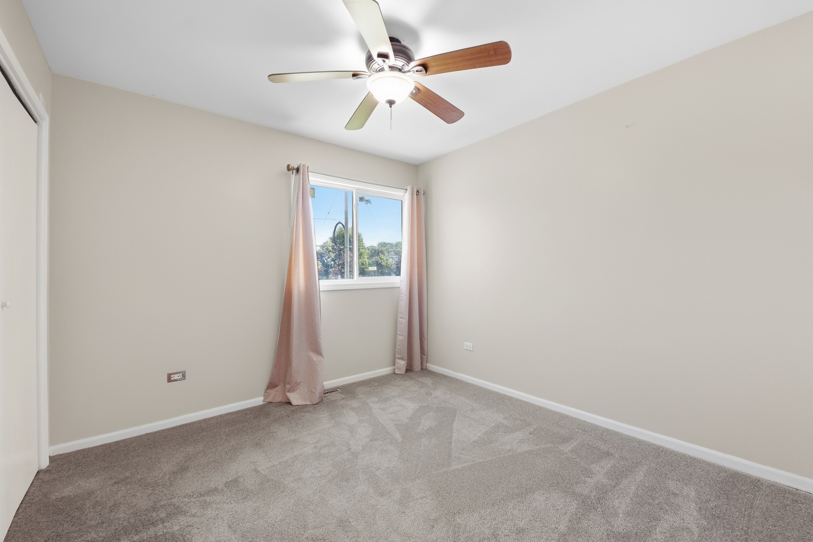 1818 N Sheridan Road Property Photo 25