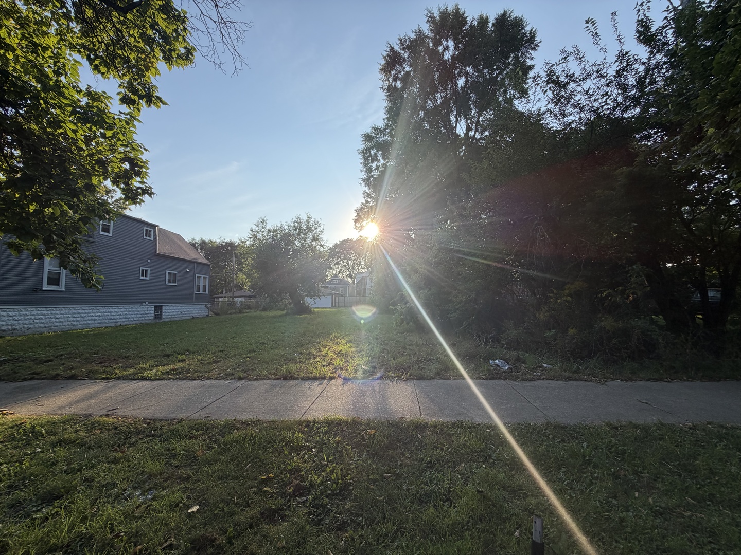 6924 S Throop Street Property Photo 1