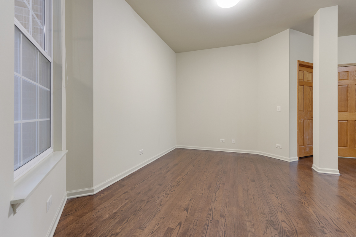 203 Westminster Drive Property Photo 9