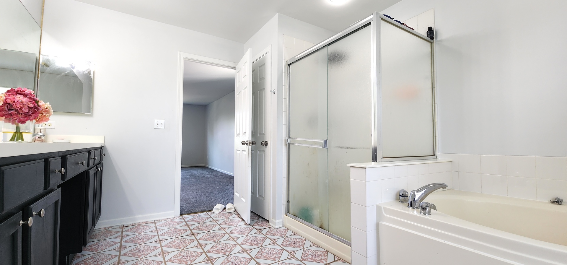 4 Claridge Court Property Photo 29