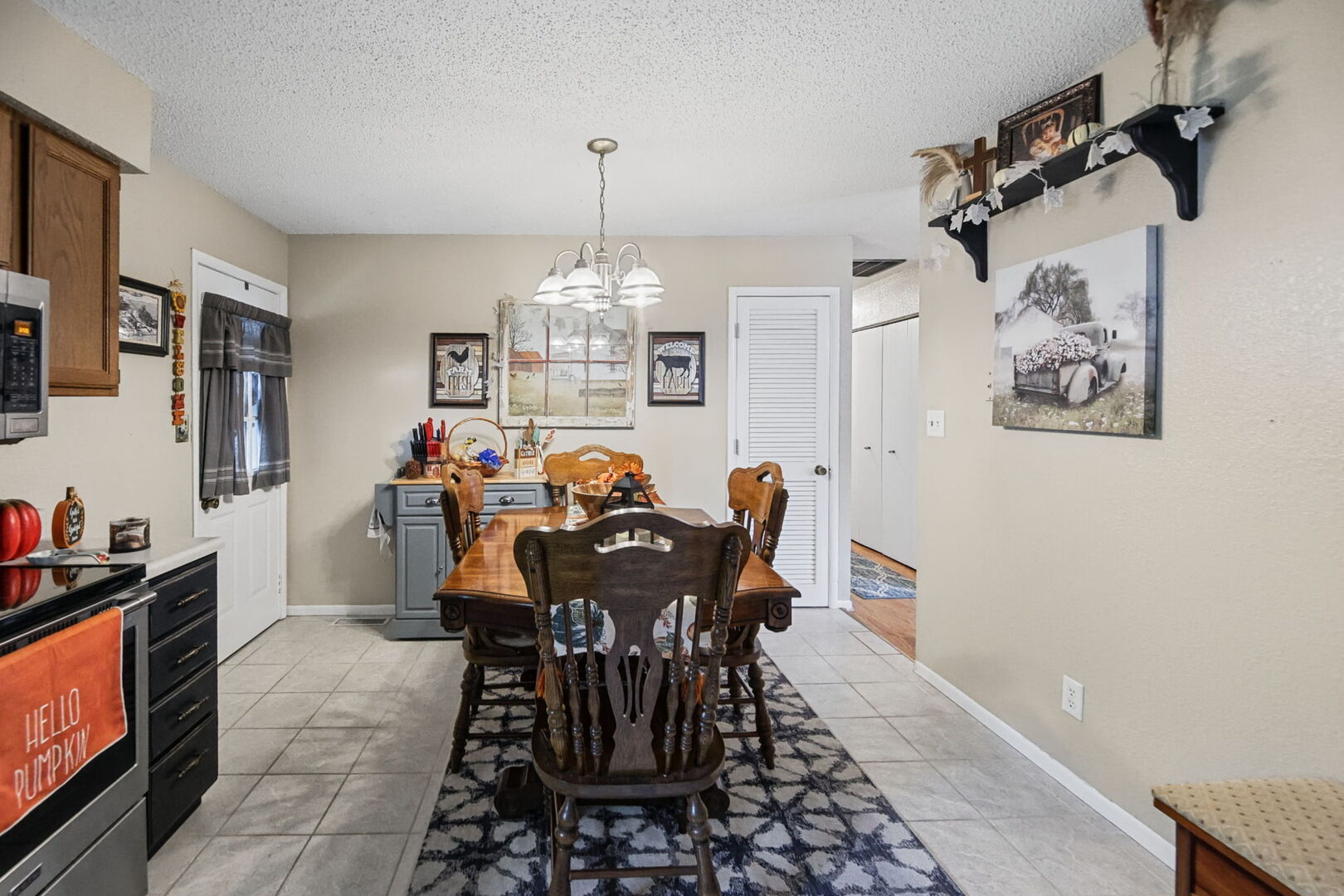 102 Lamar Drive Property Photo 18