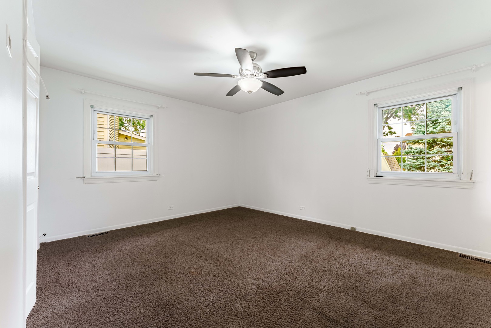 212 Wellington Avenue Property Photo 20