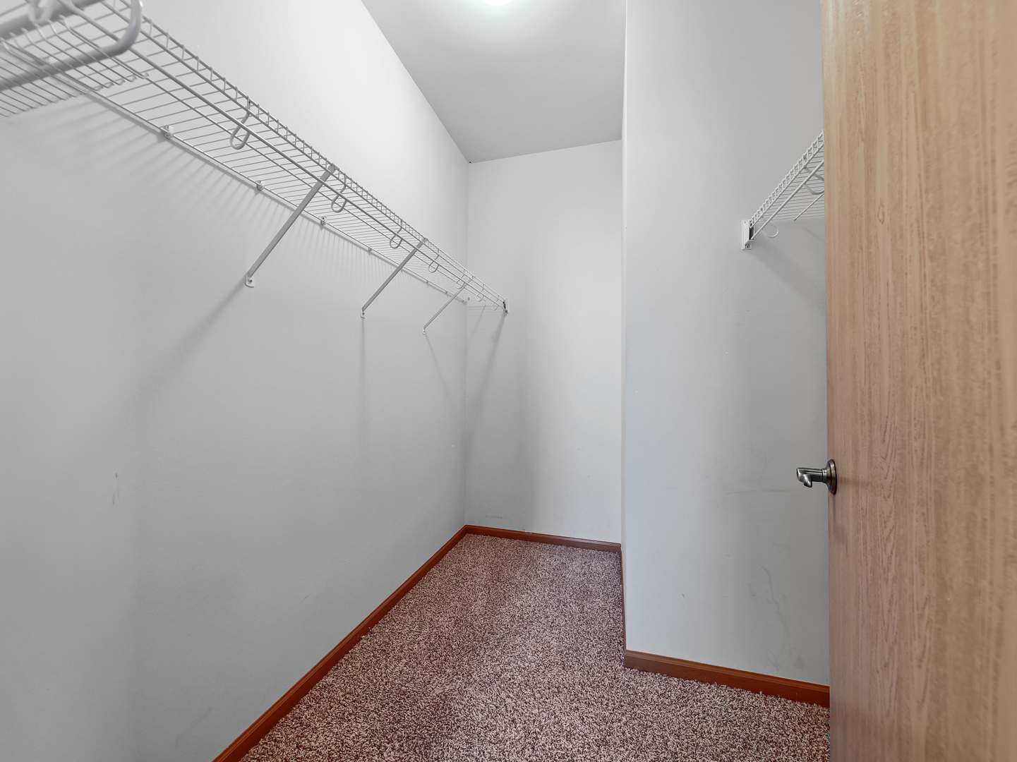 1566 Benzie Circle Property Photo 23