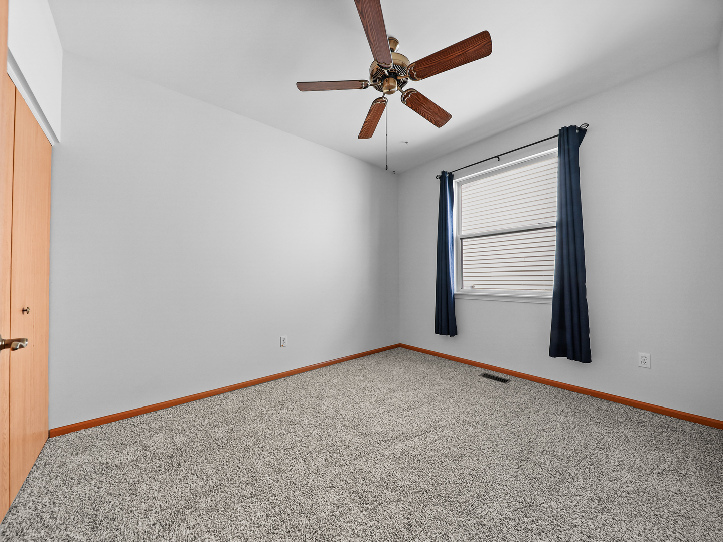 1566 Benzie Circle Property Photo 30