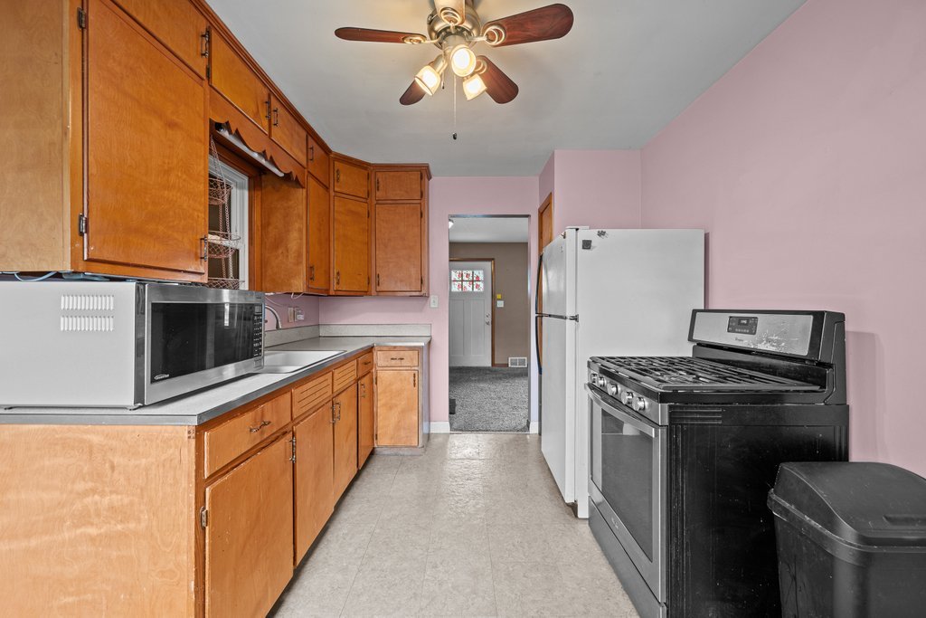 5324 10th Avenue Property Photo 5