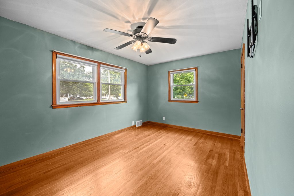 5324 10th Avenue Property Photo 11