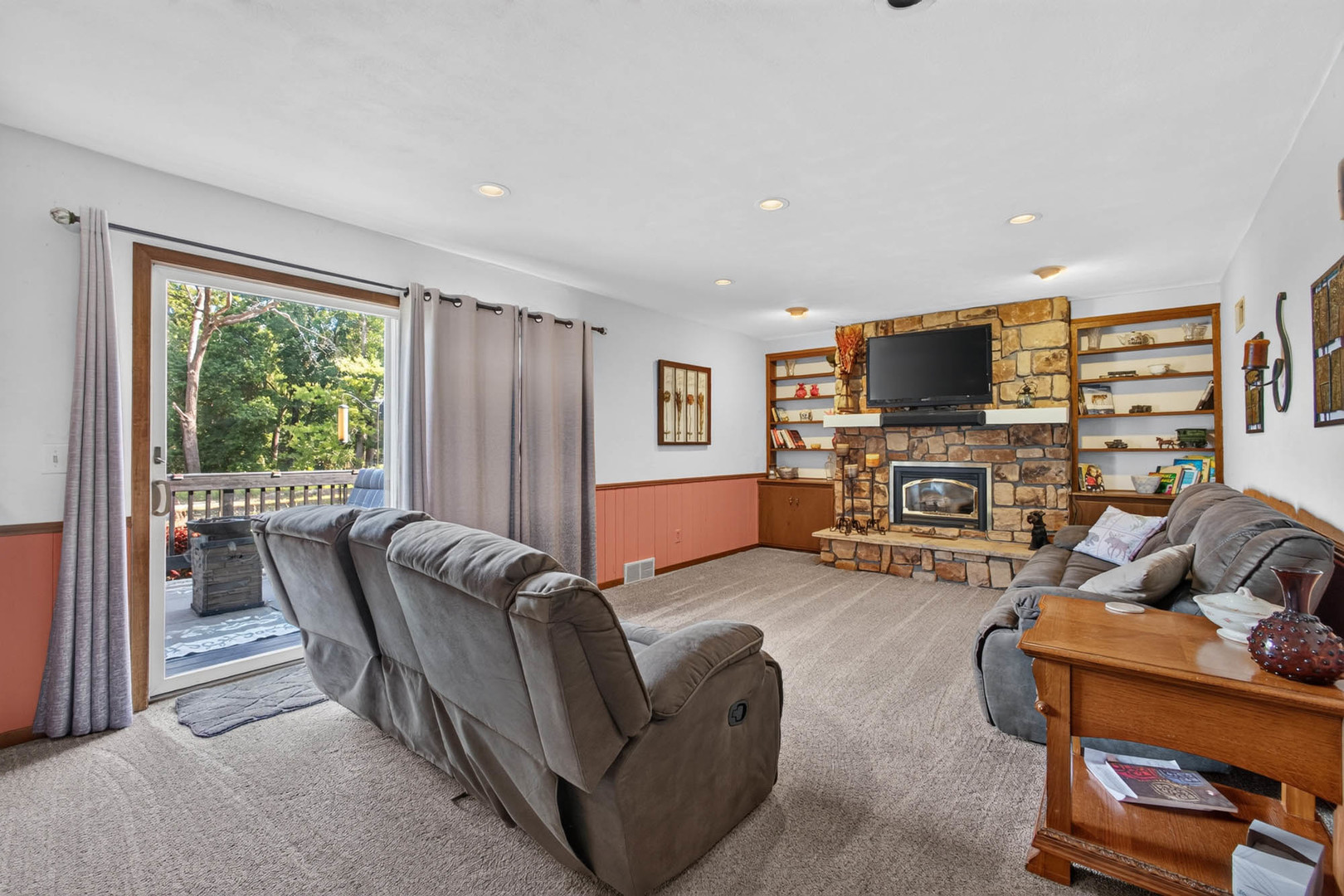3818 Hobson Avenue Property Photo 14