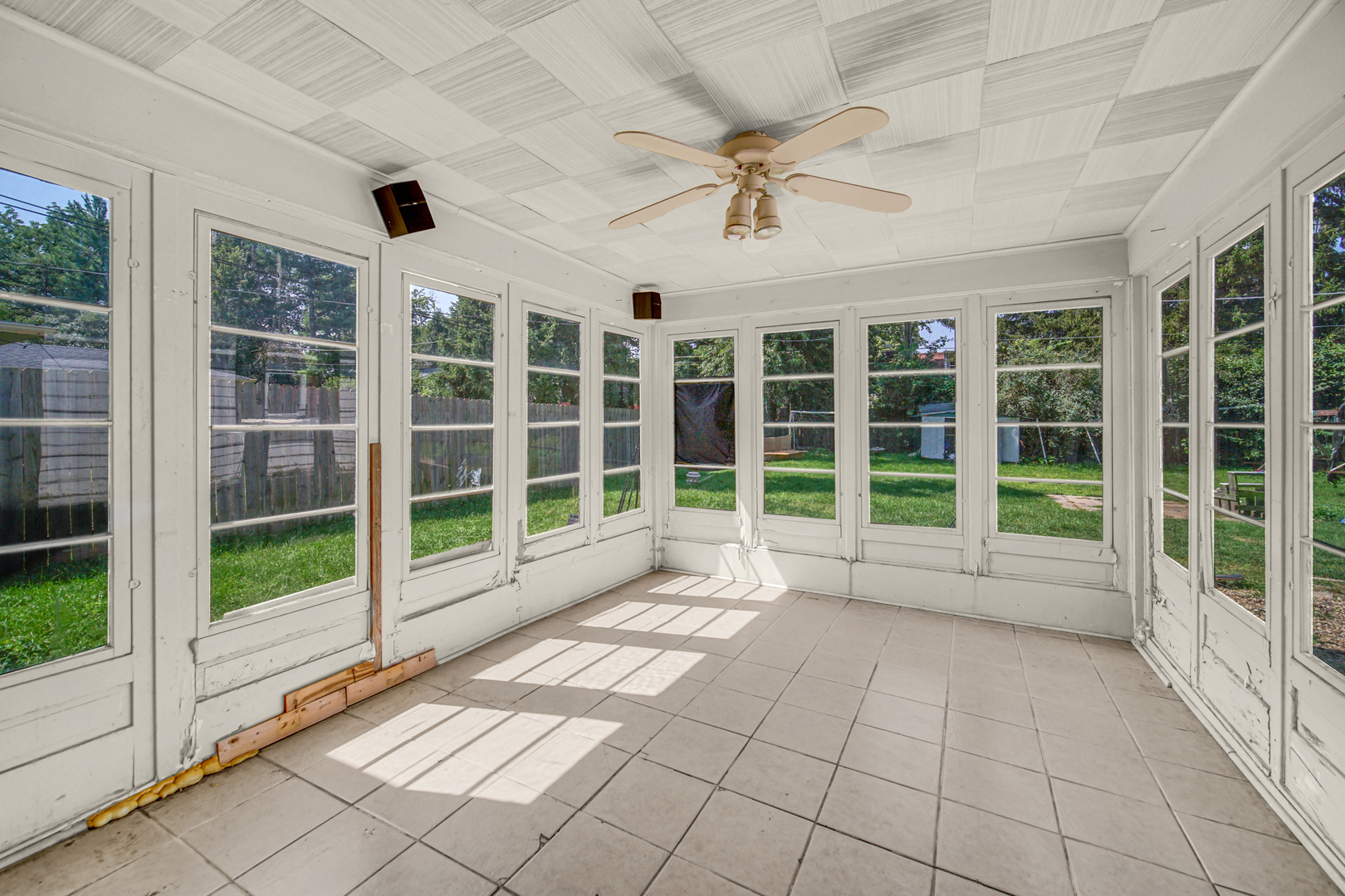 223 S Randall Road Property Photo 18