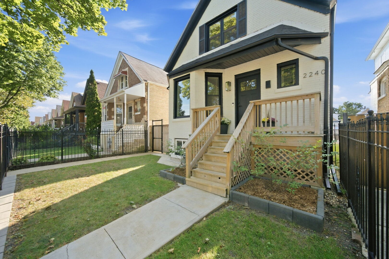 2240 N Karlov Avenue Property Photo 49