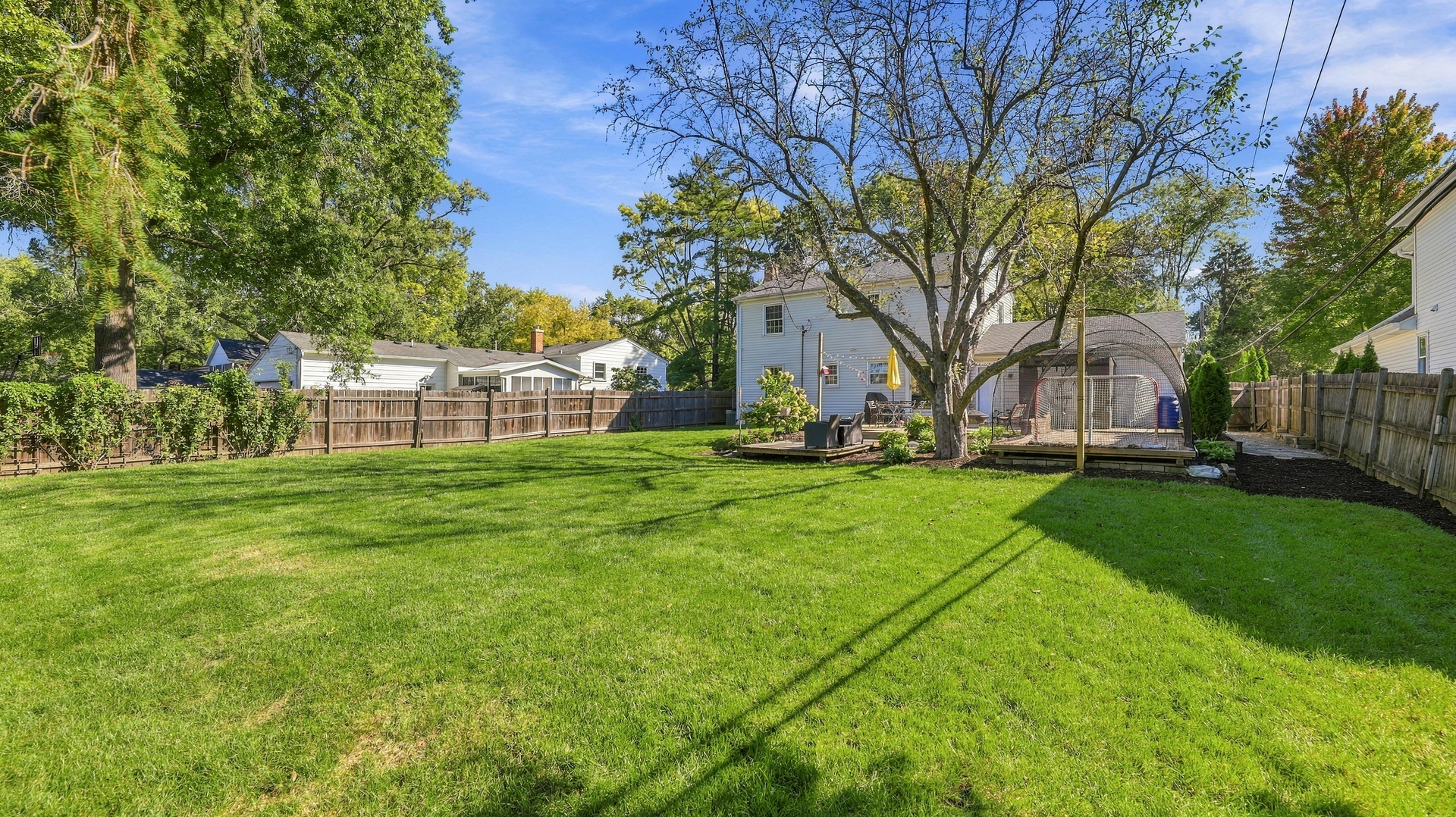 1033 N Brainard Street Property Photo 33