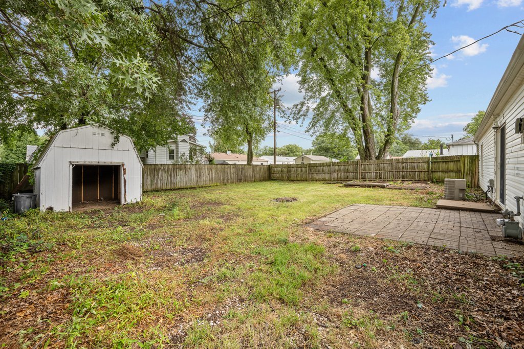 947 36th Avenue Property Photo 24