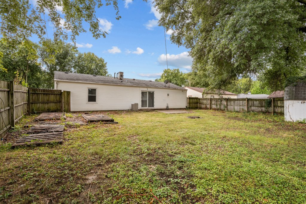 947 36th Avenue Property Photo 25
