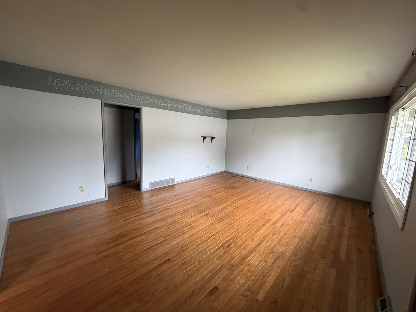 908 37th Avenue Property Photo 10
