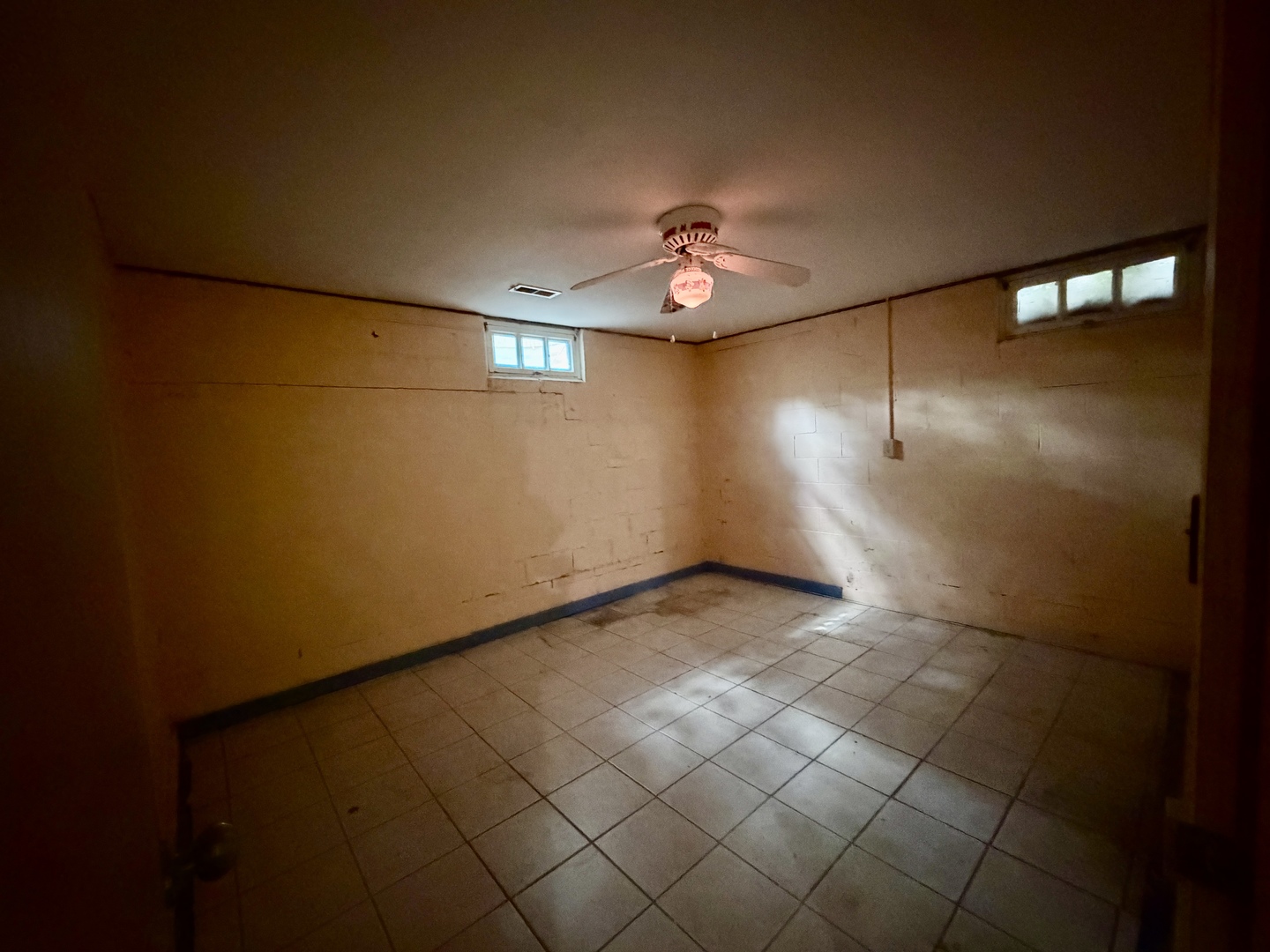 908 37th Avenue Property Photo 33
