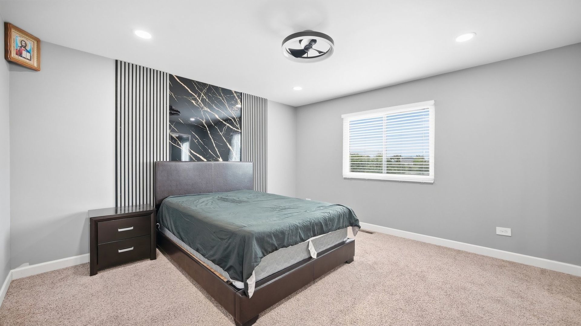6142 Autumn Ridge Drive Property Photo 15