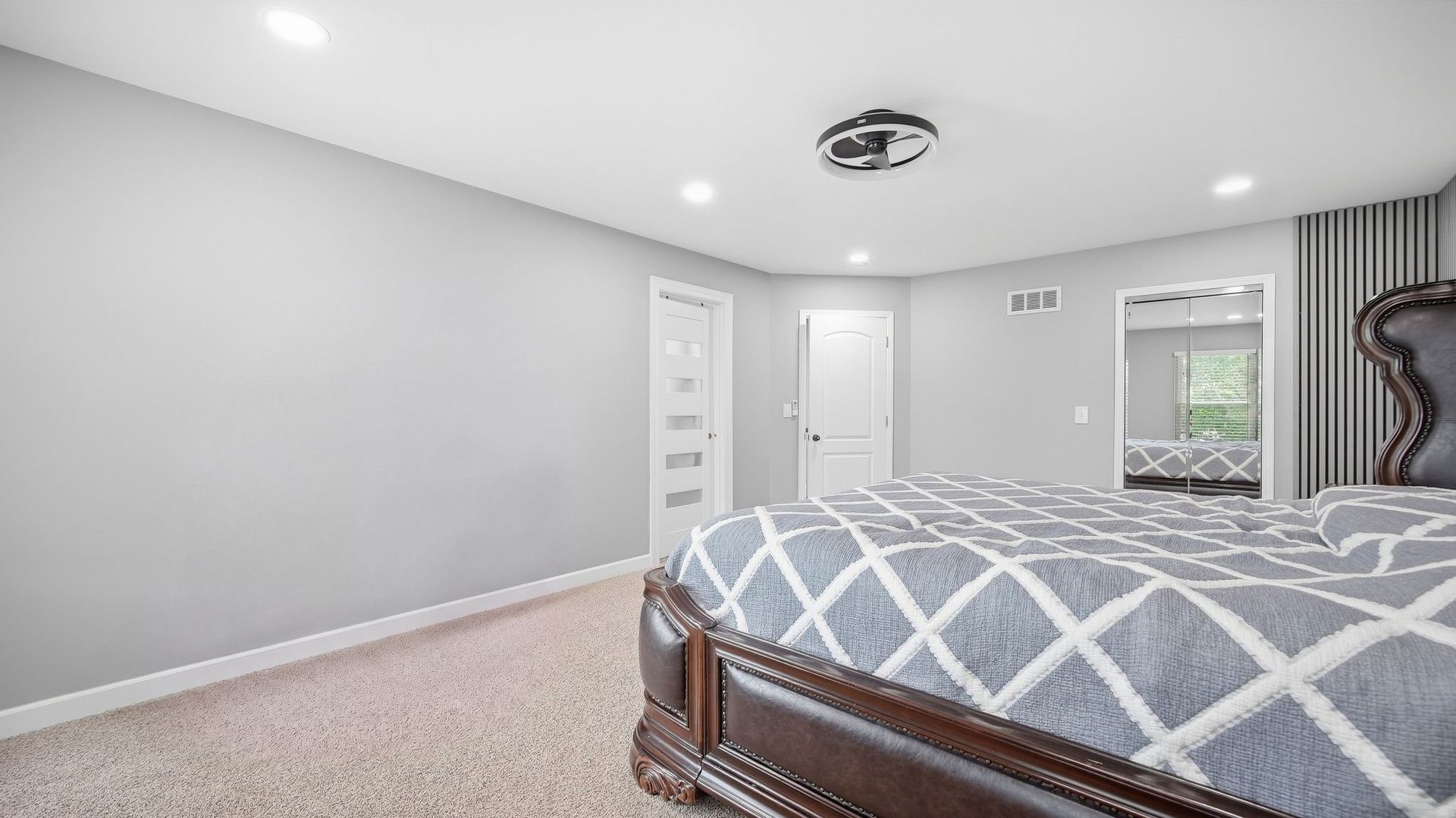 6142 Autumn Ridge Drive Property Photo 23