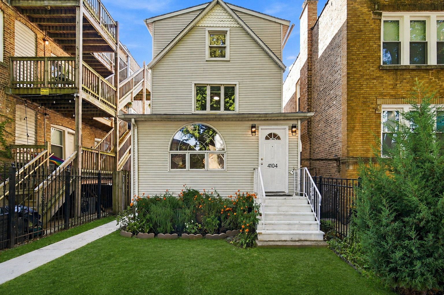 4104 N Richmond Street Property Photo 1