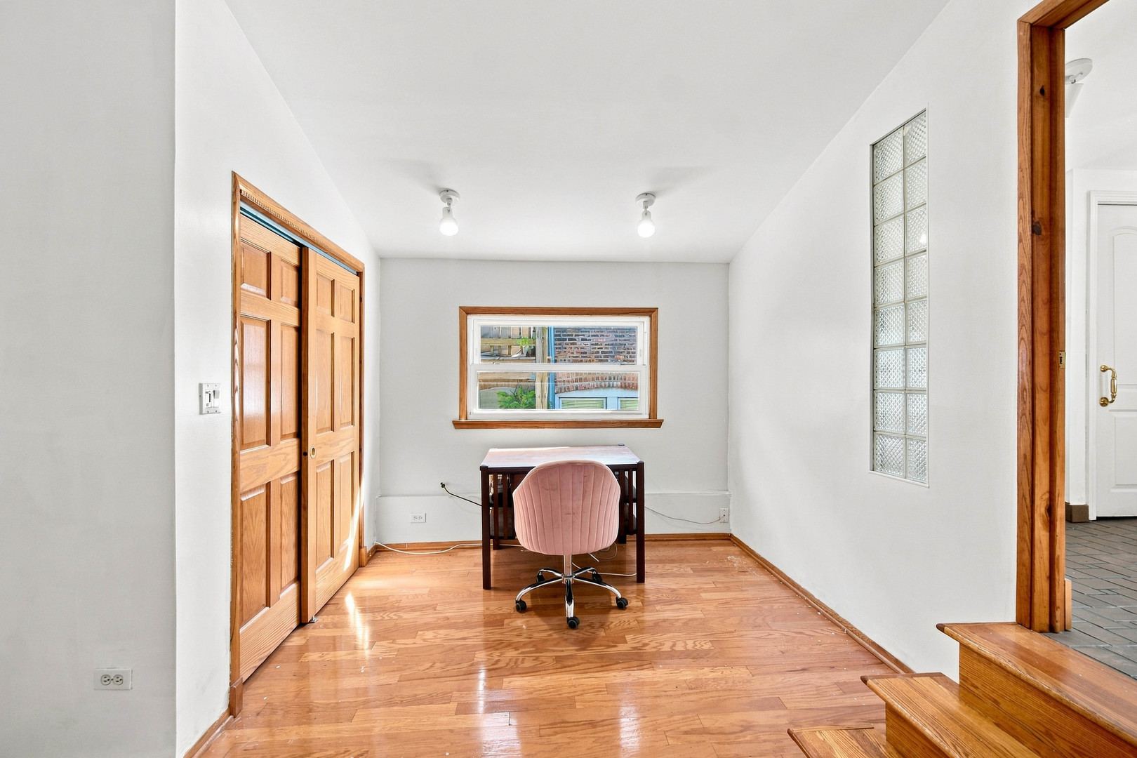 4104 N Richmond Street Property Photo 14