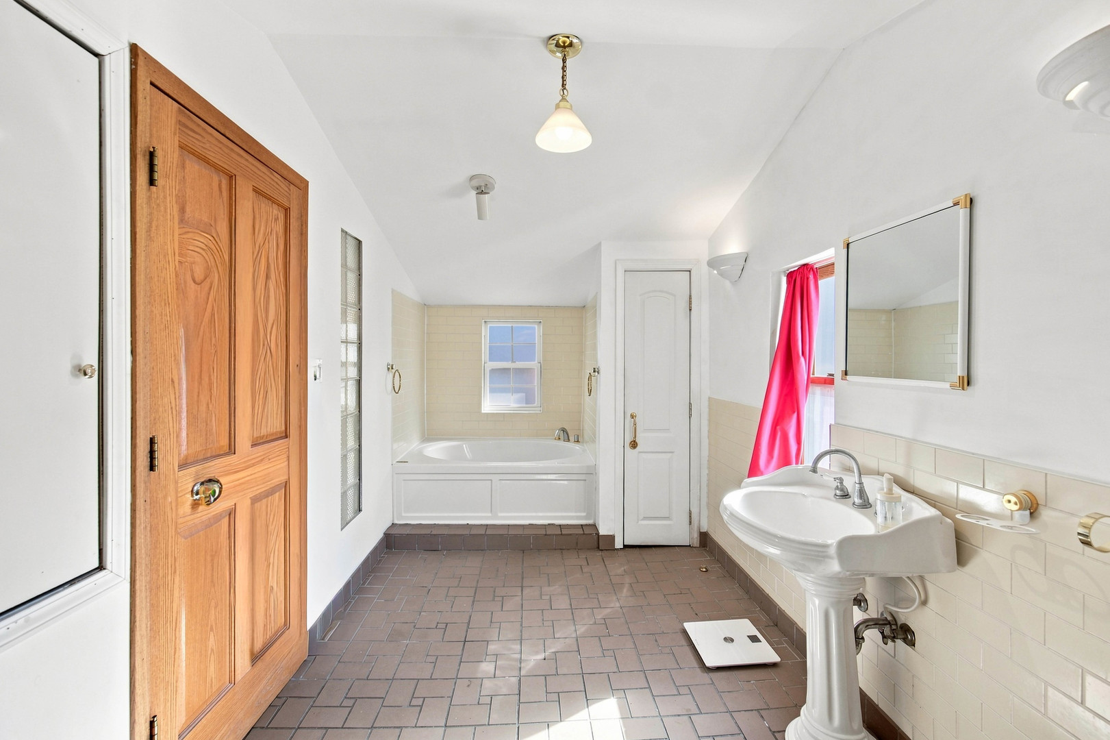 4104 N Richmond Street Property Photo 18