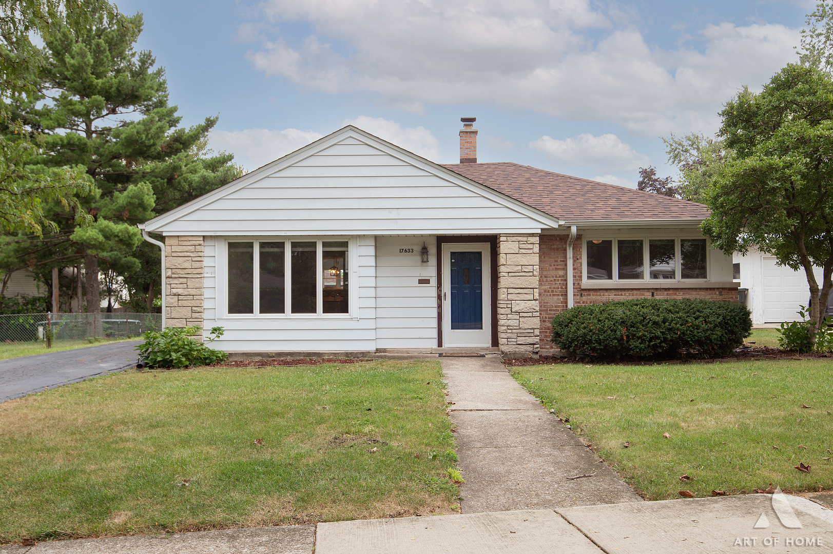17633 Hillside Avenue Property Photo 35